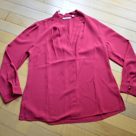 Soft Surroundings Akira Blouse Garnet Size M NWT - Picture 2 of 10